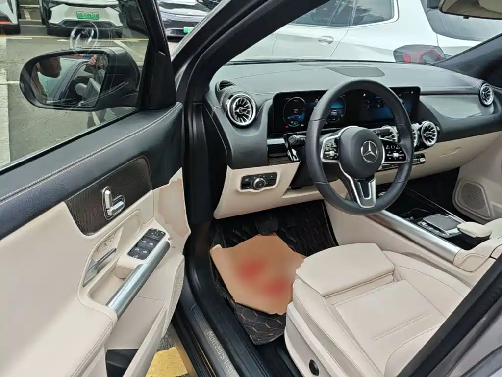 Mercedes-Benz EQA — миниатюра 16