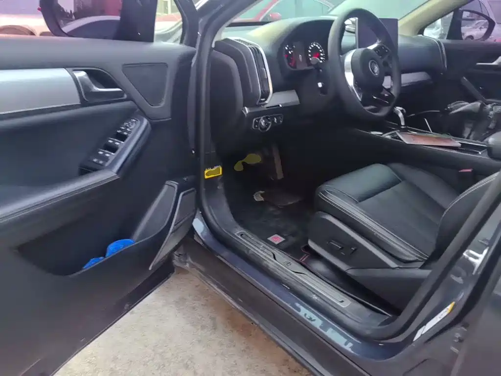 BYD Tang — миниатюра 21