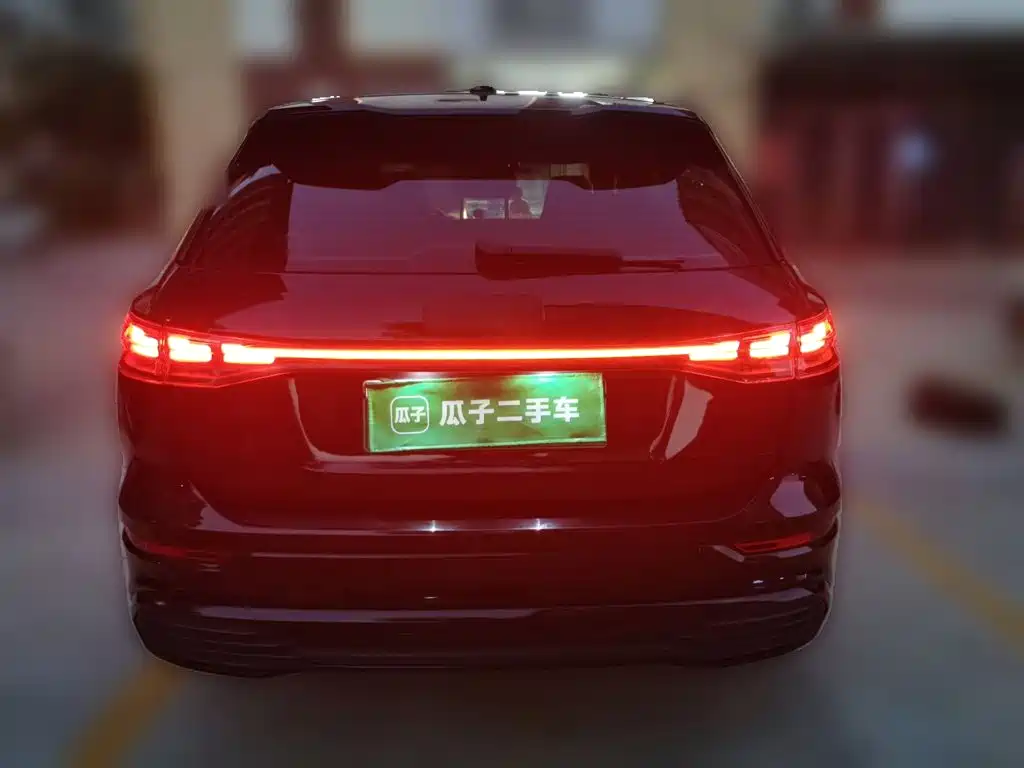 Audi Q5 e-tron — миниатюра 3
