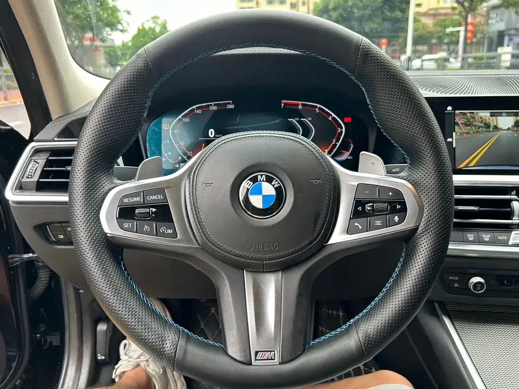 BMW 3 Series — миниатюра 14