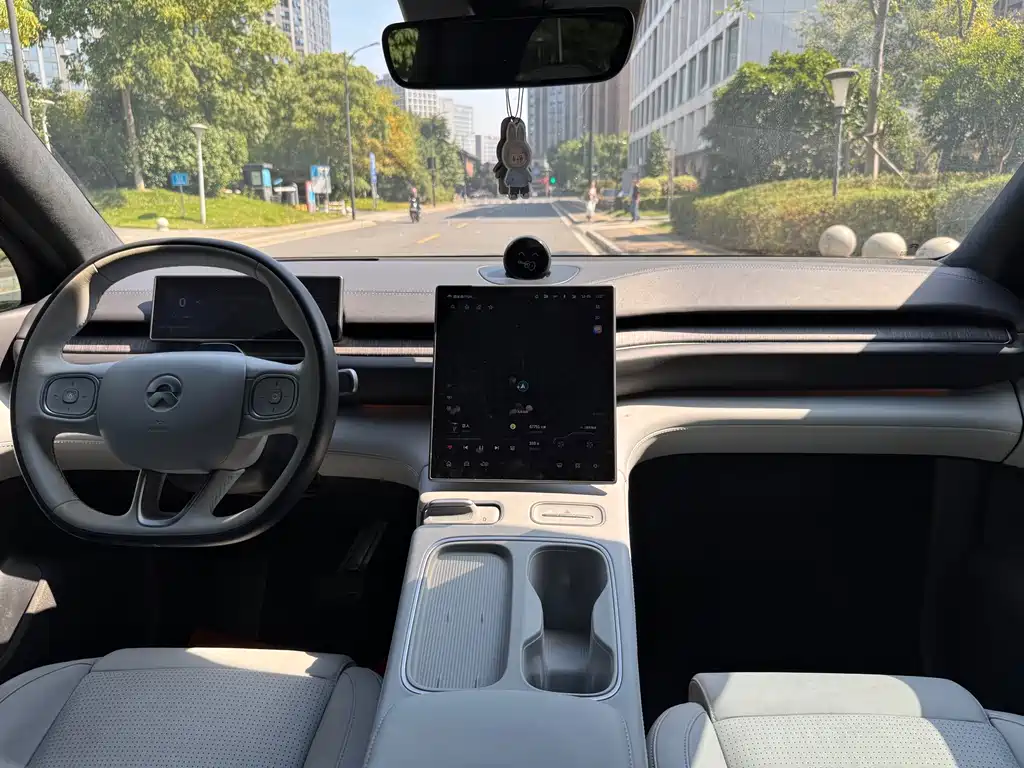 NIO ES6 — миниатюра 6
