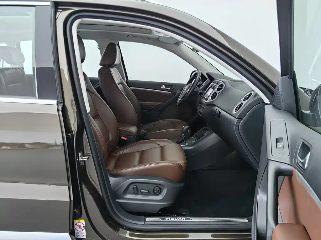 Volkswagen Tiguan — миниатюра 23