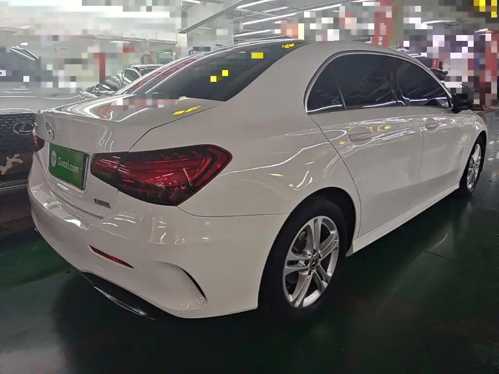 Mercedes-Benz A-Class — миниатюра 7