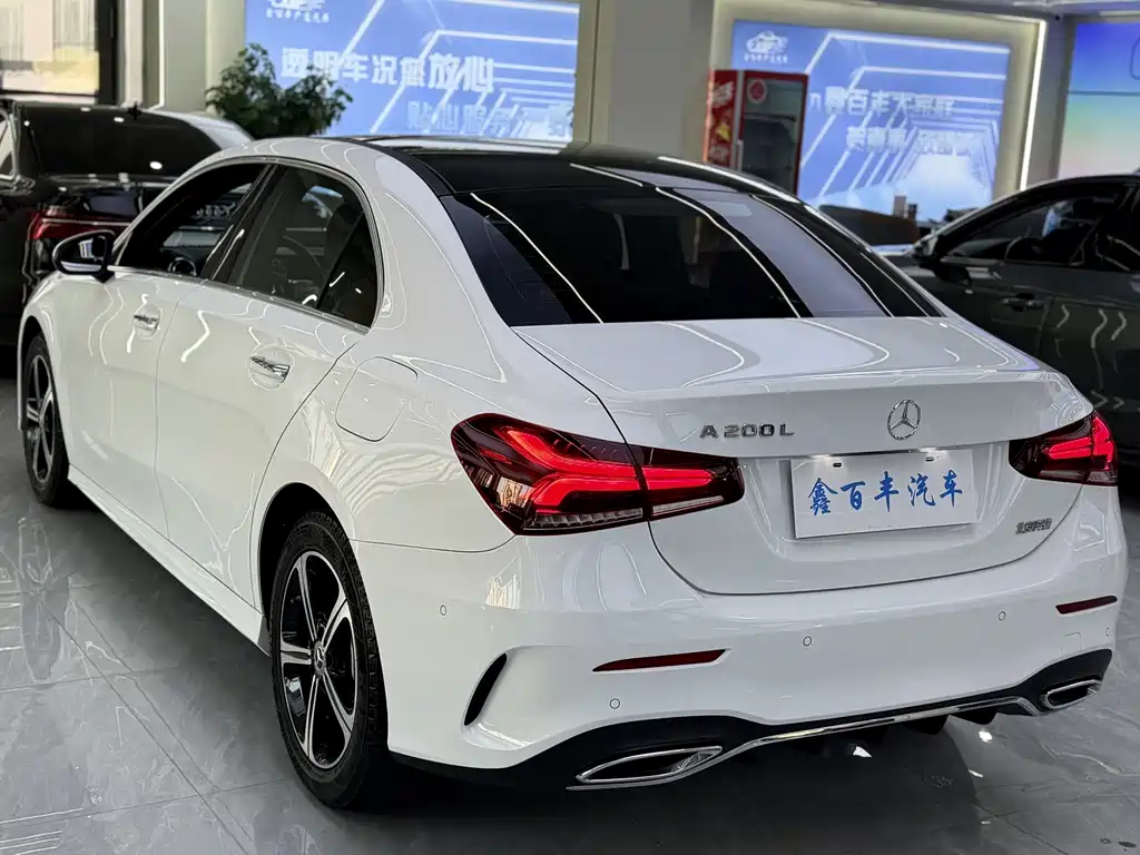 MERCEDES-BENZ A CLASS