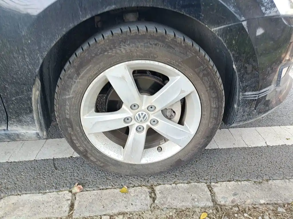 Volkswagen Santana — миниатюра 24