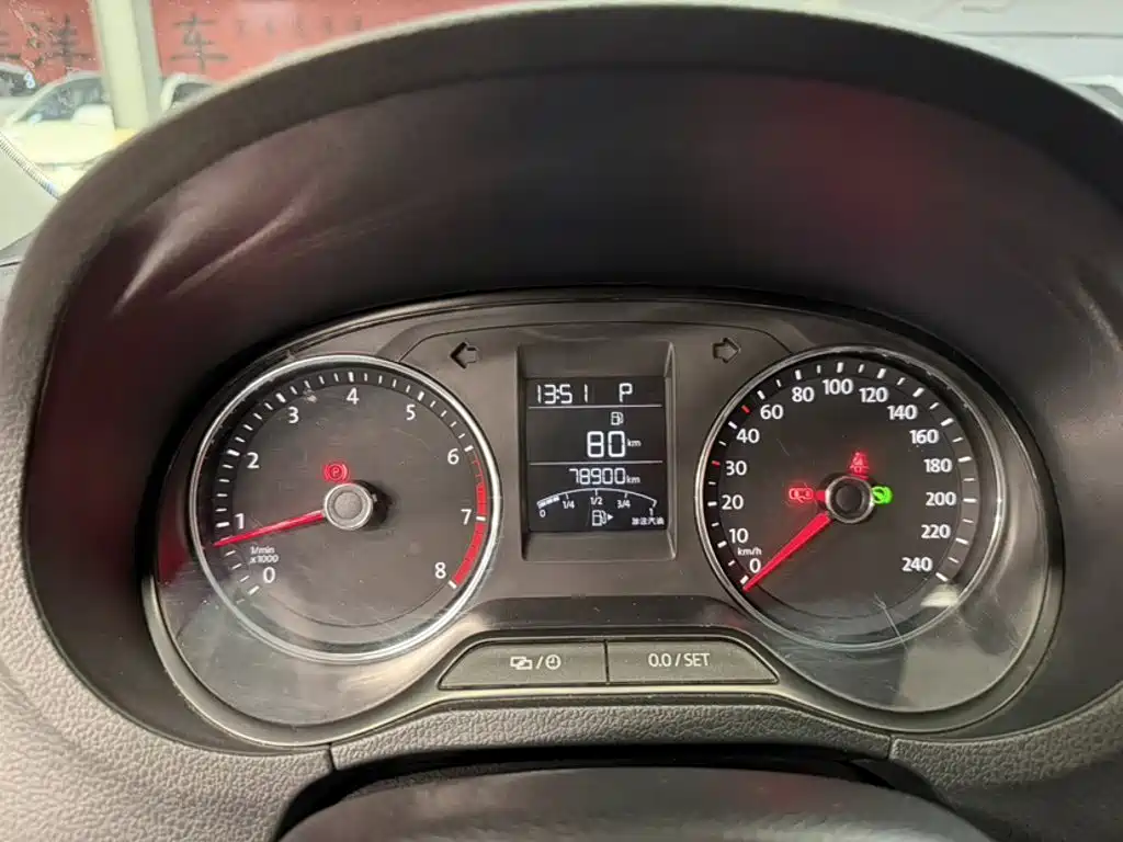 Volkswagen Polo — миниатюра 11
