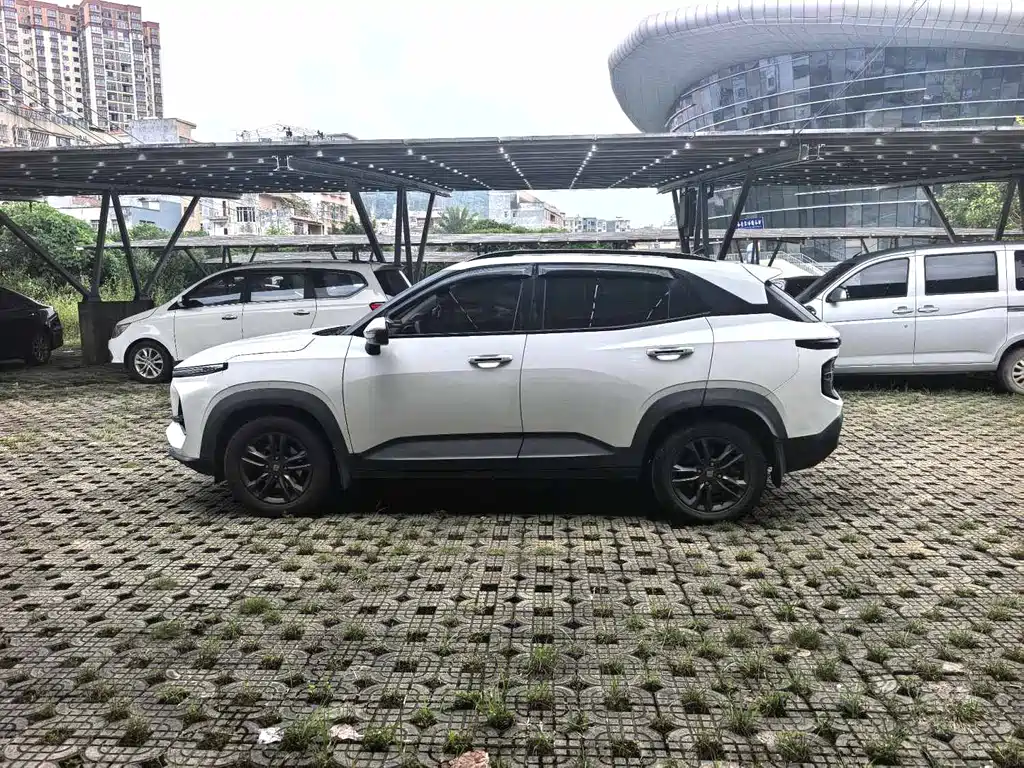 Baojun RS-3 — миниатюра 7