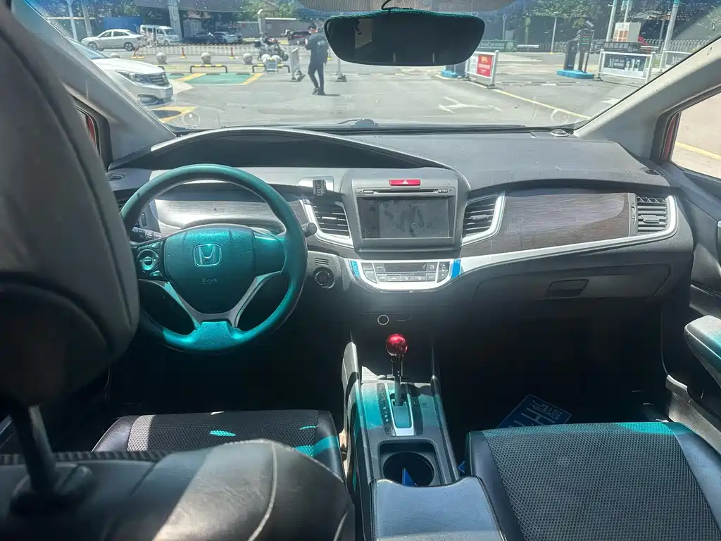 Honda Jade — миниатюра 5
