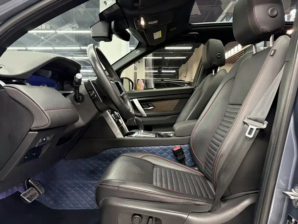 LAND ROVER DISCOVER SPORTS