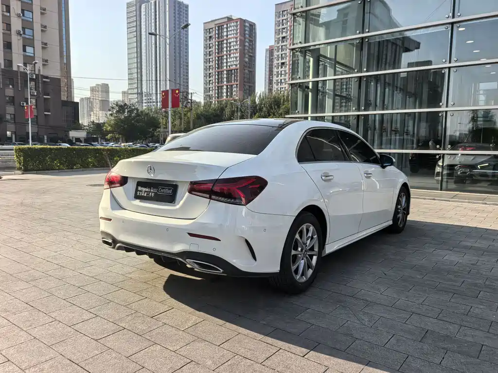 Mercedes-Benz A-Class — миниатюра 8