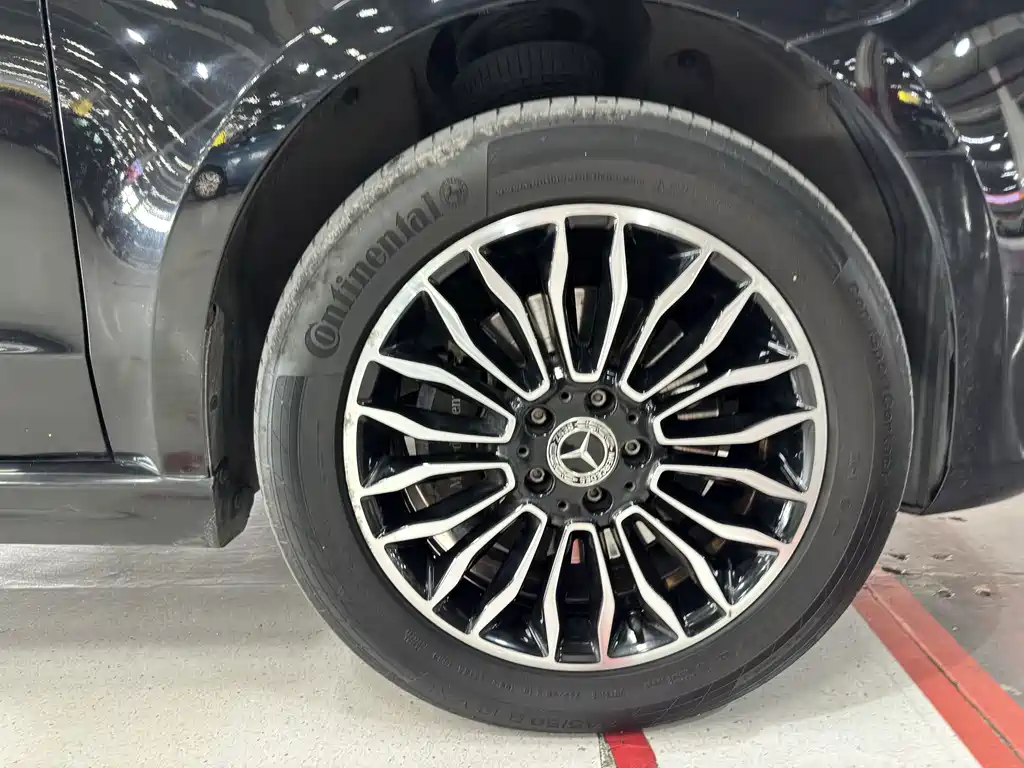 Mercedes-Benz V-Class — миниатюра 20