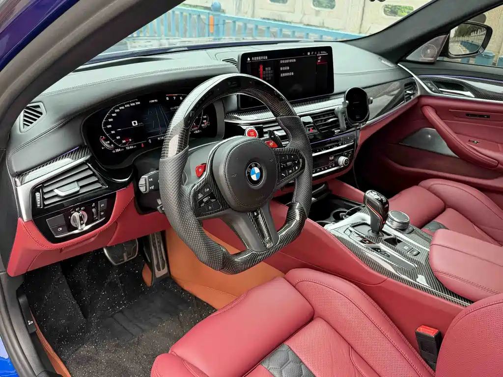 BMW M5 — миниатюра 7