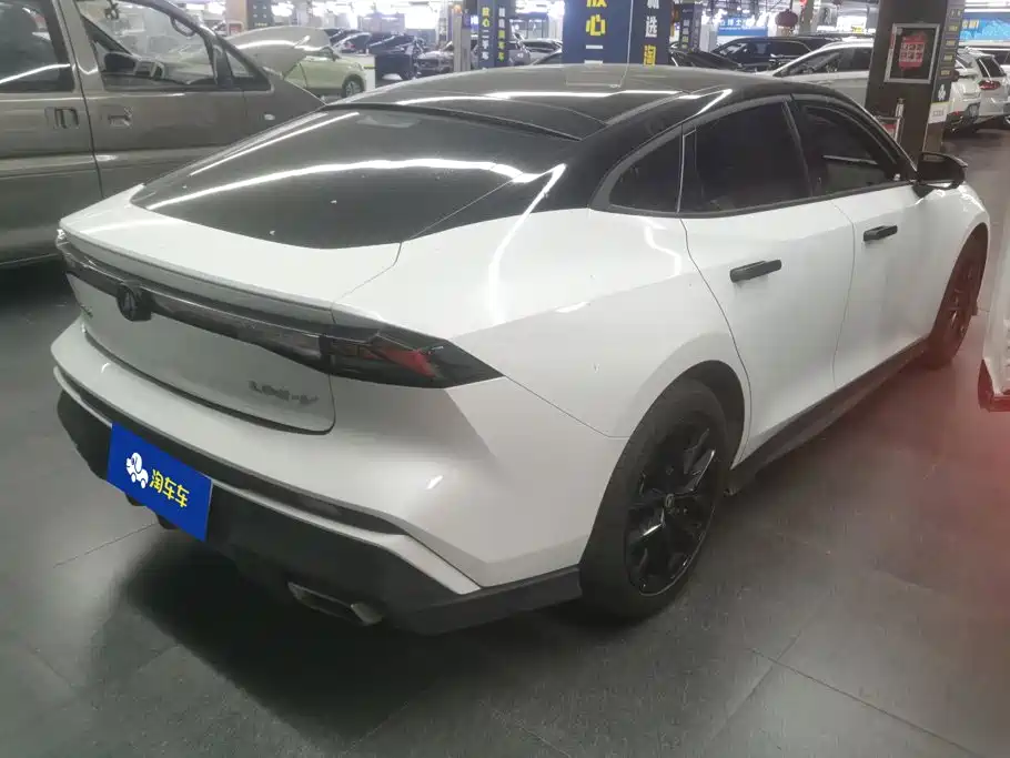 Changan UNI-V — миниатюра 3