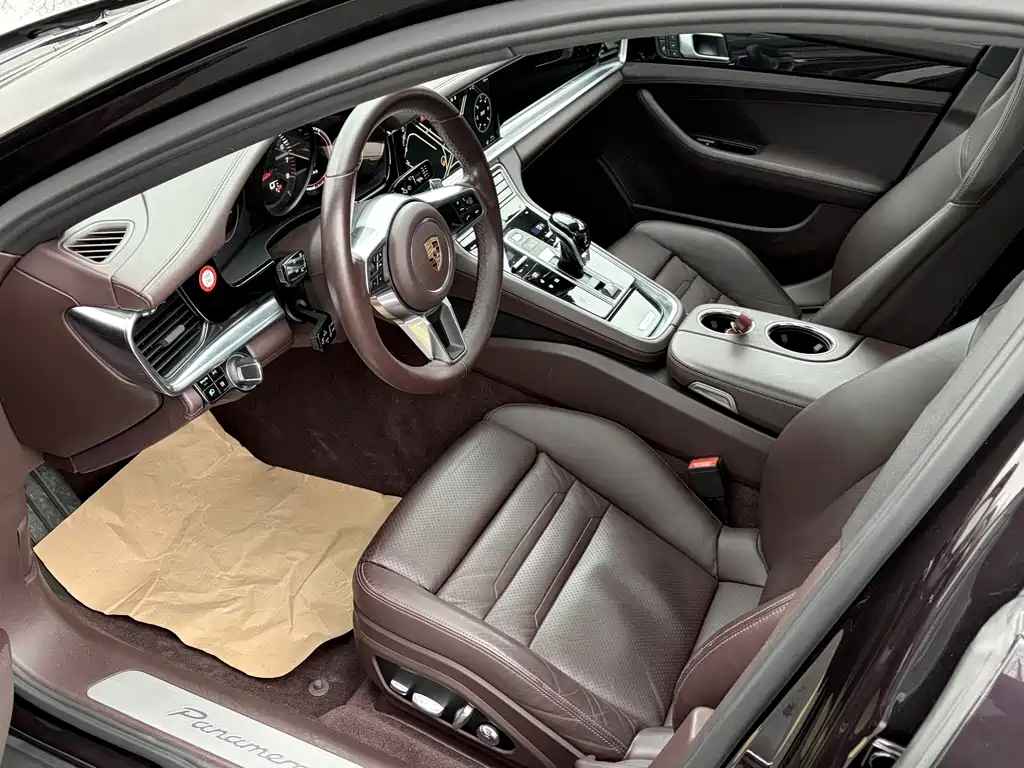 Porsche Panamera — миниатюра 7