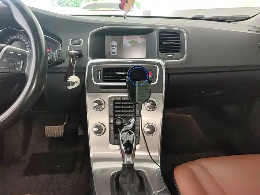 Volvo S60 — миниатюра 18