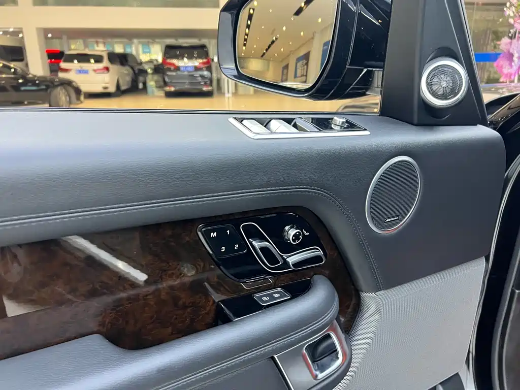 Land Rover Range Rover 2021 3.0 L6