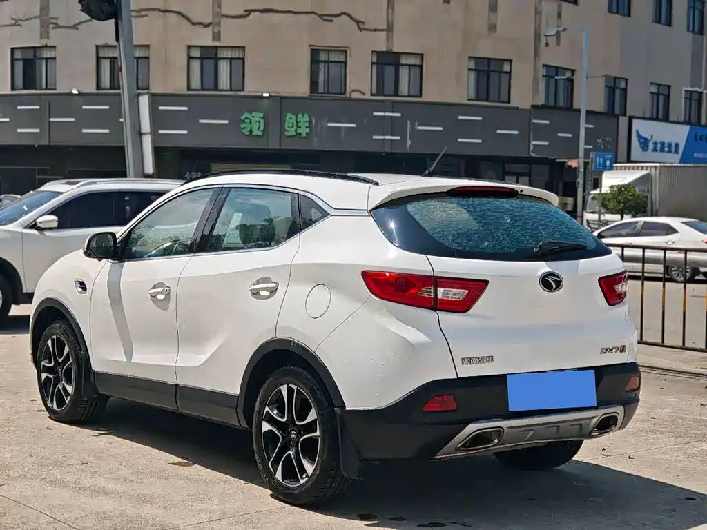 Soueast DX7 2017 2.0T MT Sport Luxury