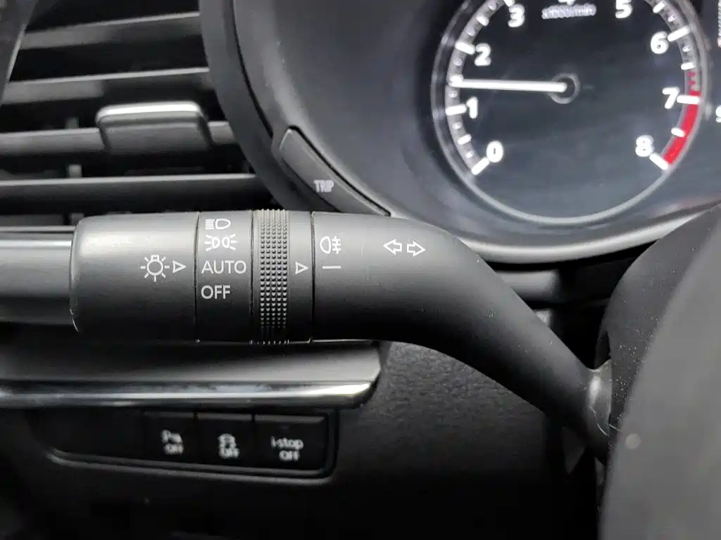 Mazda 3 Axela — миниатюра 21