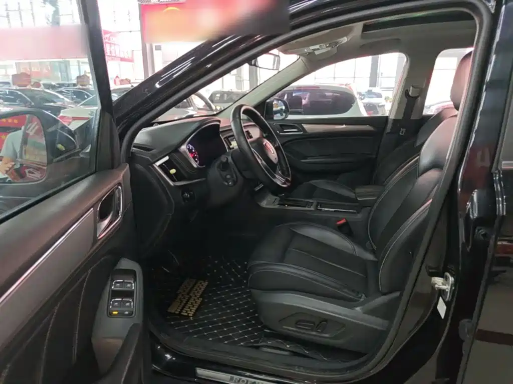 Roewe RX5 — миниатюра 16