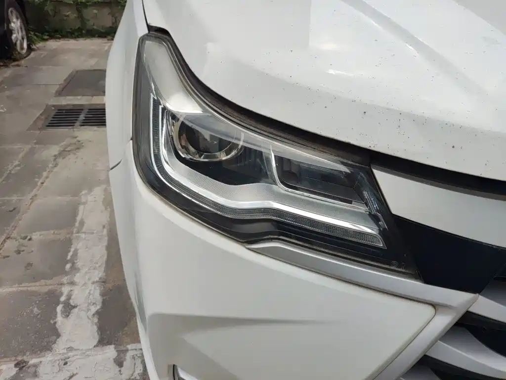 JAC Refine R3 — миниатюра 7