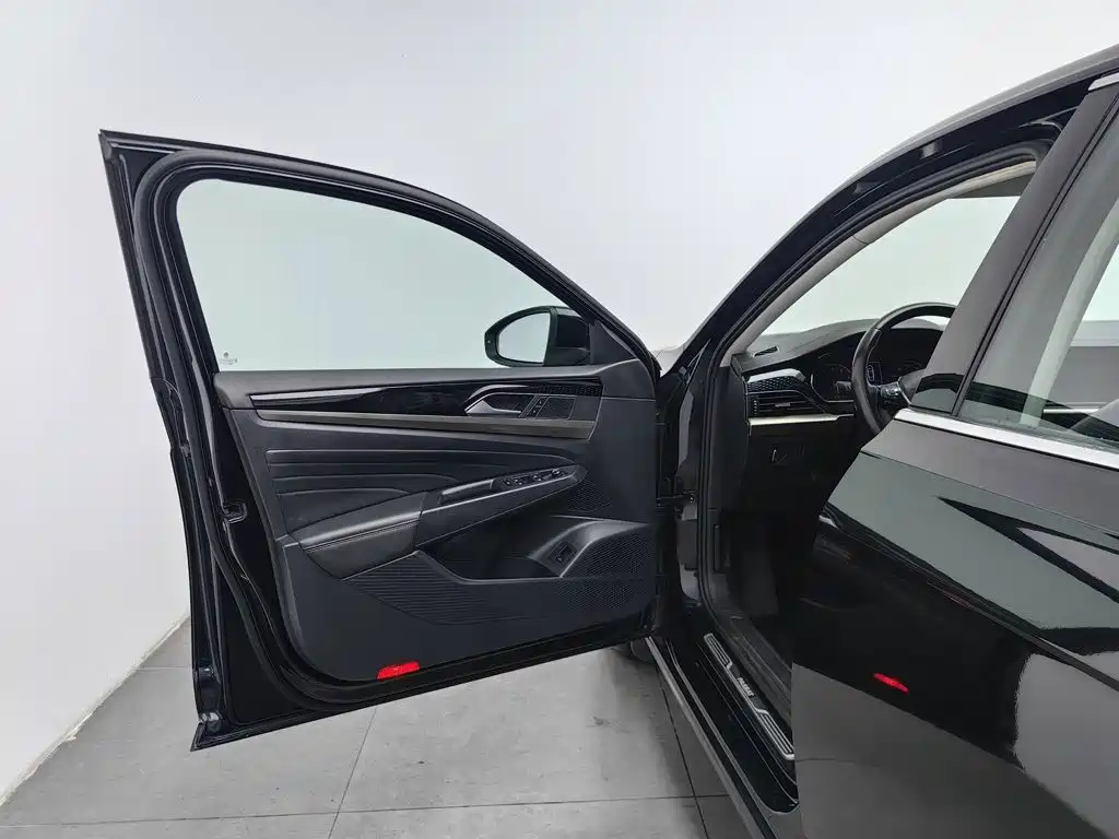 Volkswagen Passat — миниатюра 8