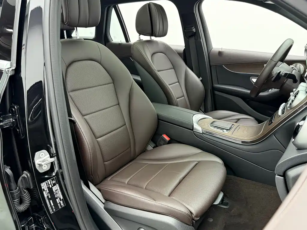 Mercedes-Benz GLC — миниатюра 19