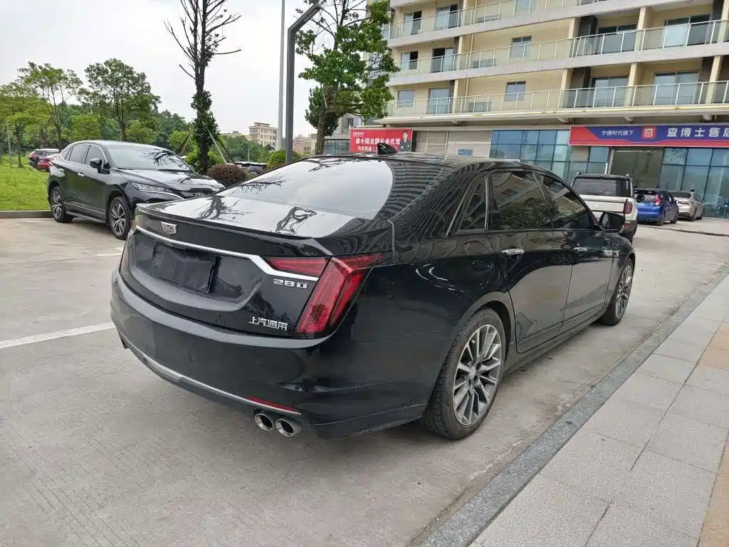 Cadillac CT6 — миниатюра 5