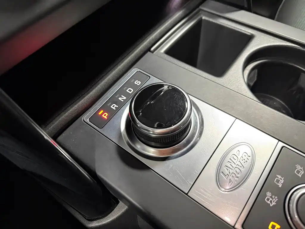 Land Rover Discovery — миниатюра 16