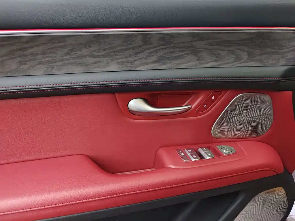 Aito M5