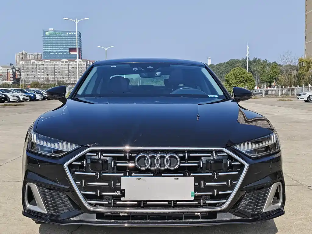 AUDI A7L