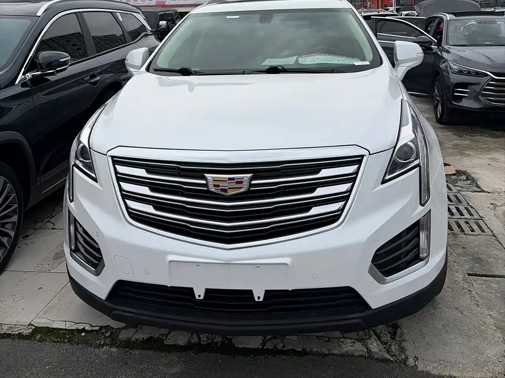 Cadillac XT5 — миниатюра 2
