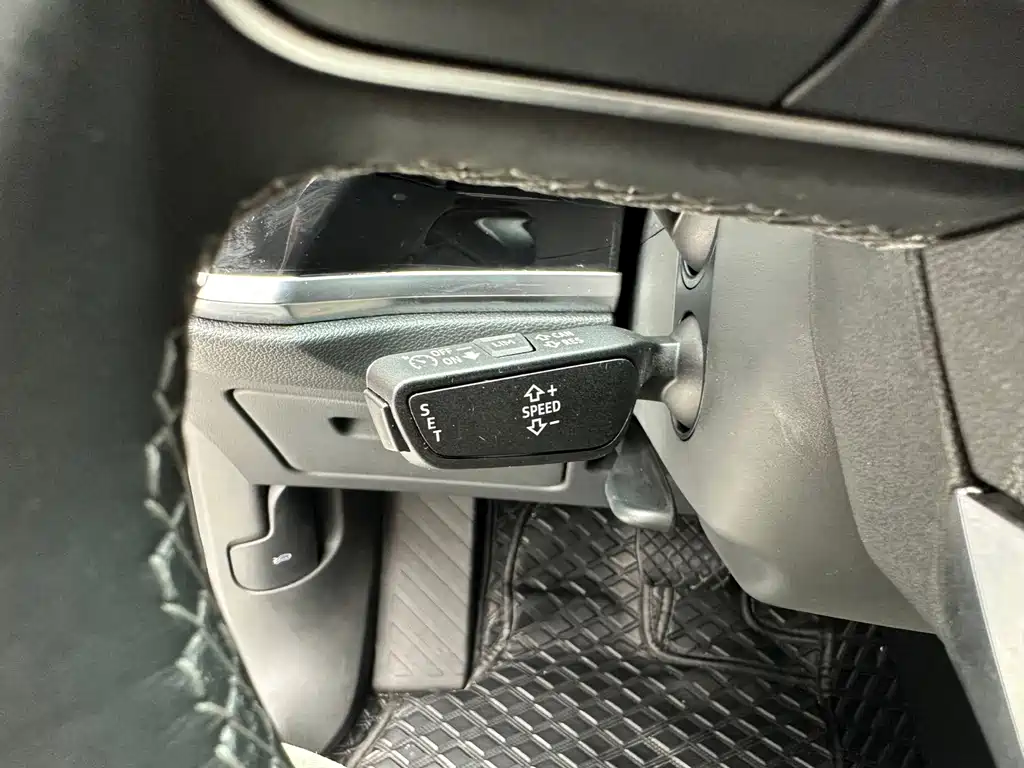Audi Q3 — миниатюра 12
