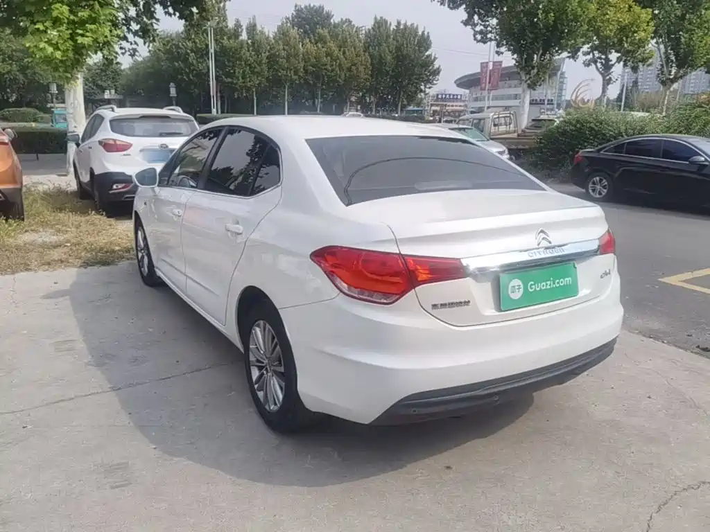 Citroen C4L — миниатюра 5