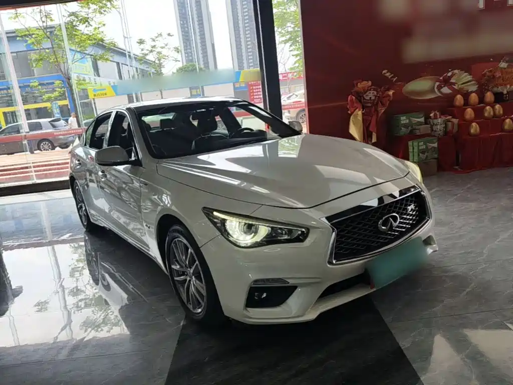Infiniti Q50L — миниатюра 4