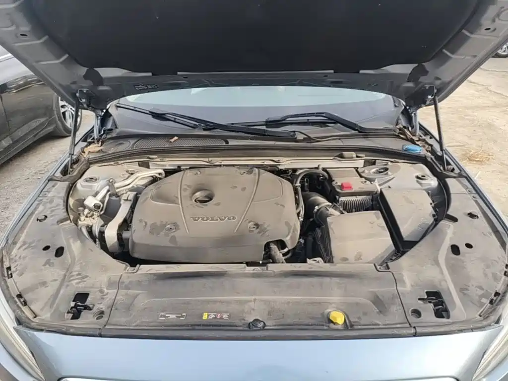 Volvo S90 — миниатюра 20
