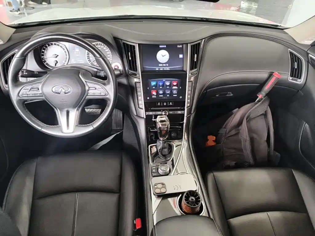 Infiniti Q50L — миниатюра 10