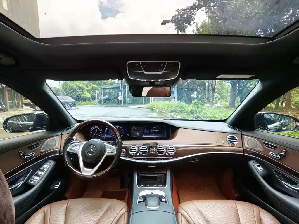 Mercedes-Benz S-Class — миниатюра 8