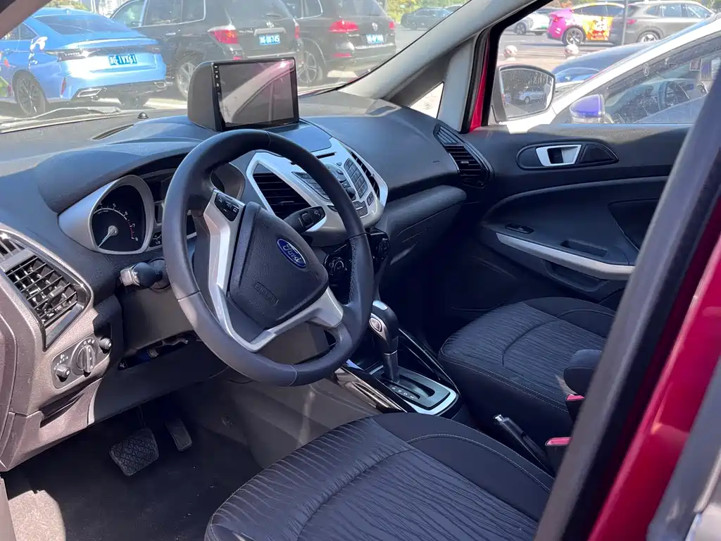 Ford Ecosport — миниатюра 9