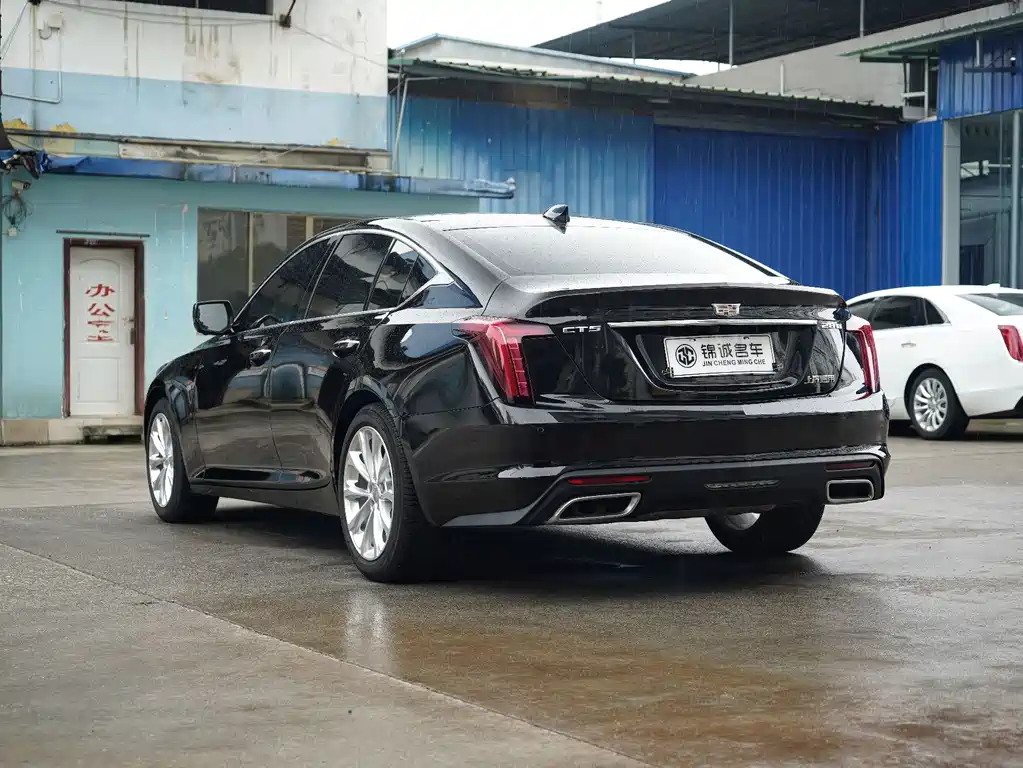 Cadillac CT5 — миниатюра 7