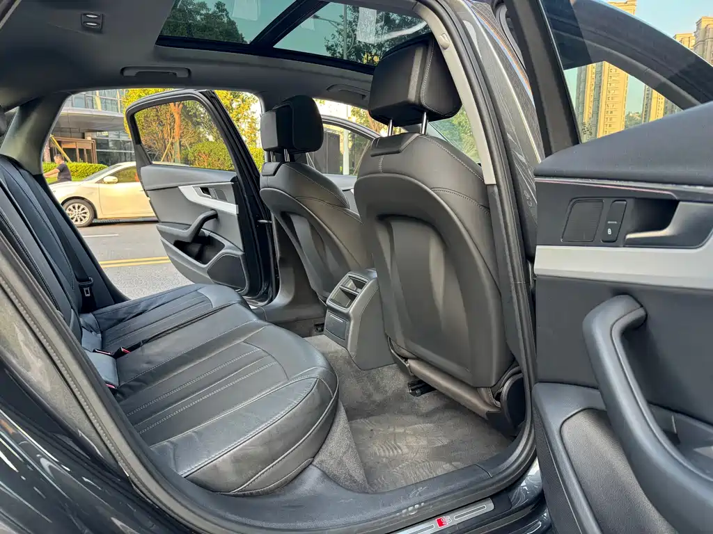 Audi A4L — миниатюра 14