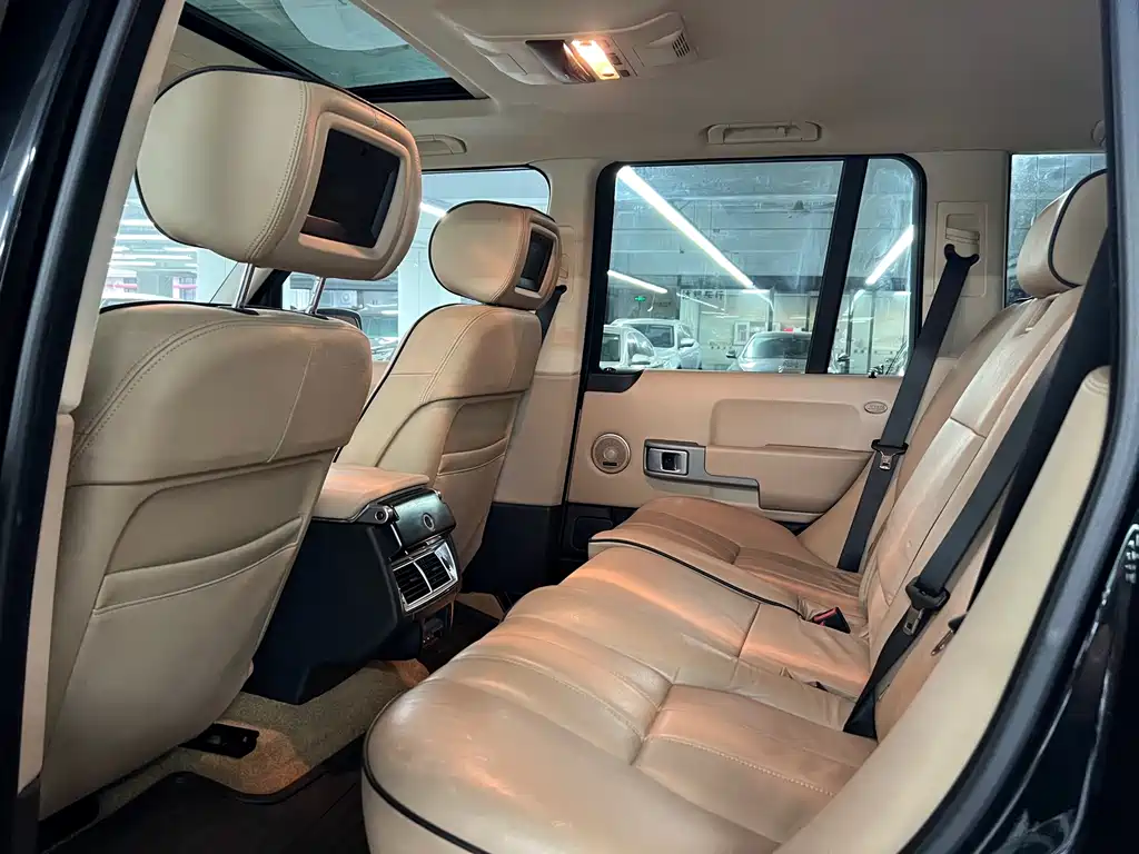 Land Rover Range Rover — миниатюра 7