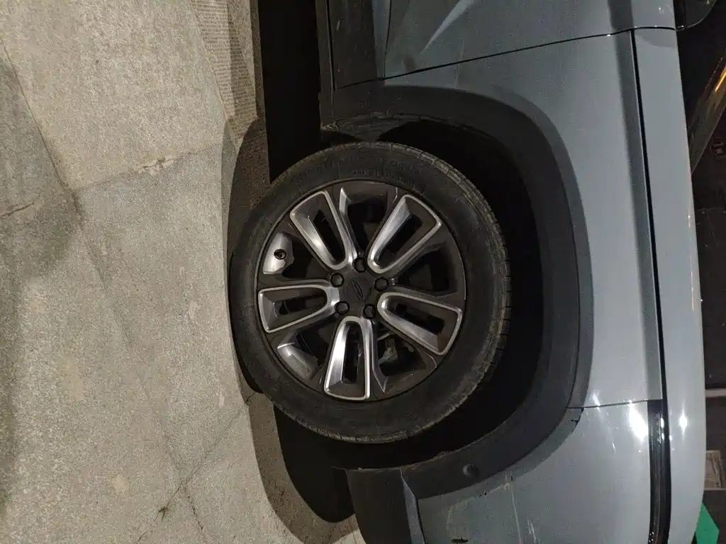 Geely Icon — миниатюра 24