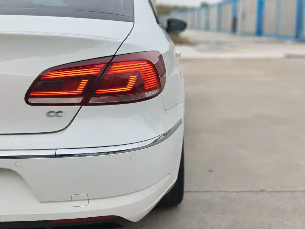Volkswagen CC — миниатюра 8