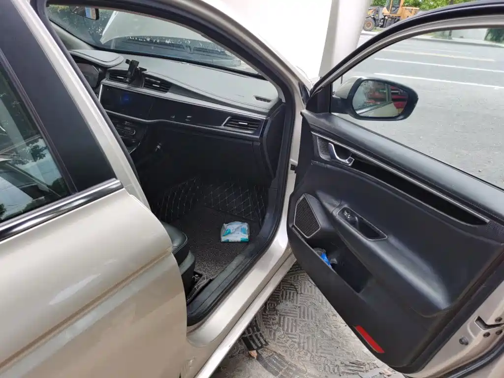Geely Emgrand GL — миниатюра 20