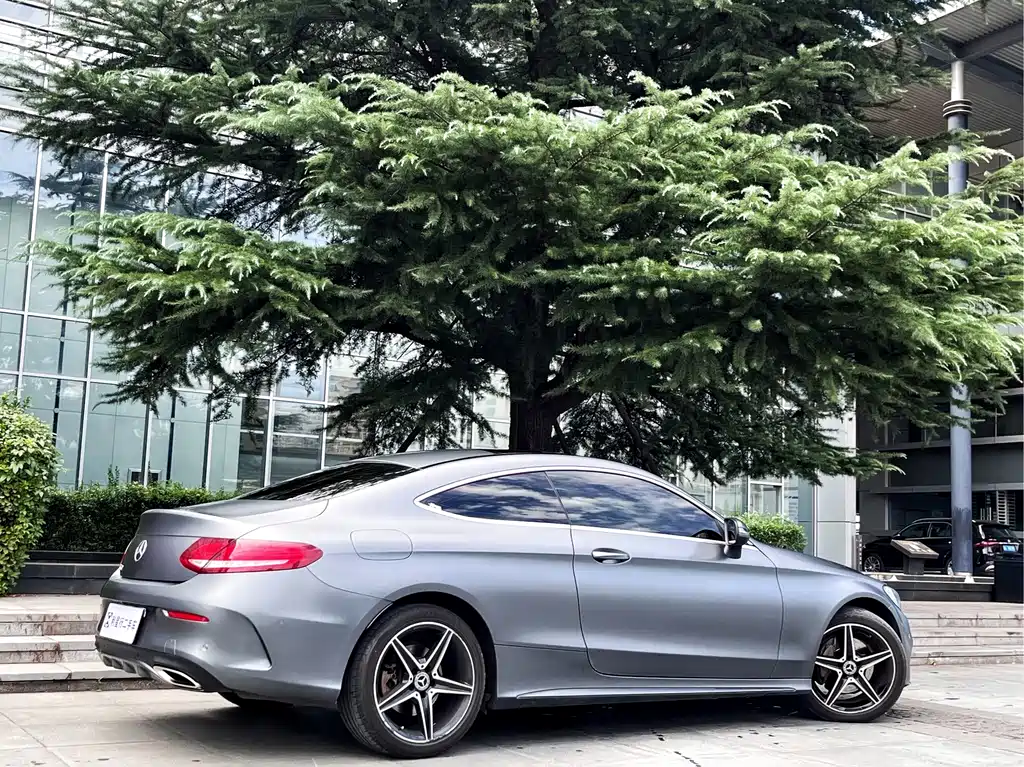 Mercedes-Benz C-Class (Import) — миниатюра 11