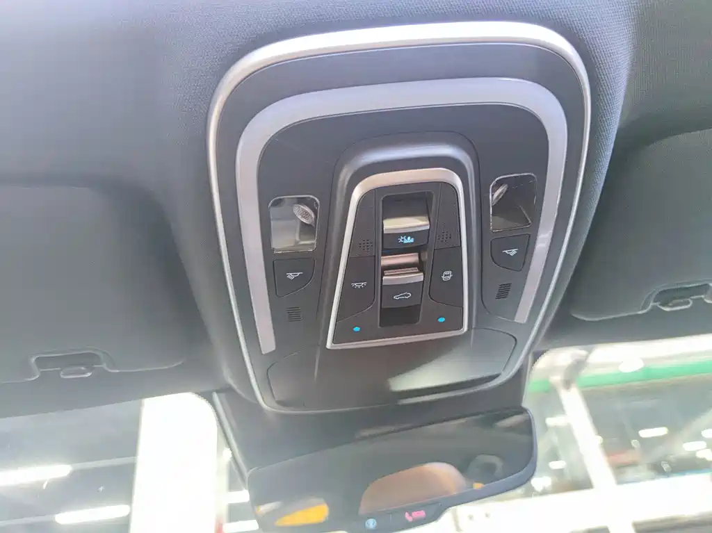 BYD Tang New Energy — миниатюра 9