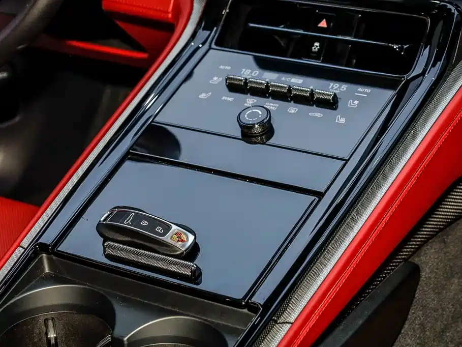 Porsche Panamera — миниатюра 11