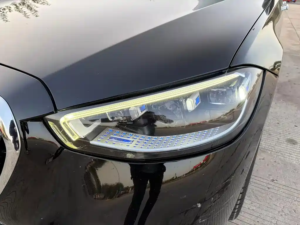 Mercedes-Benz S-Class — миниатюра 3