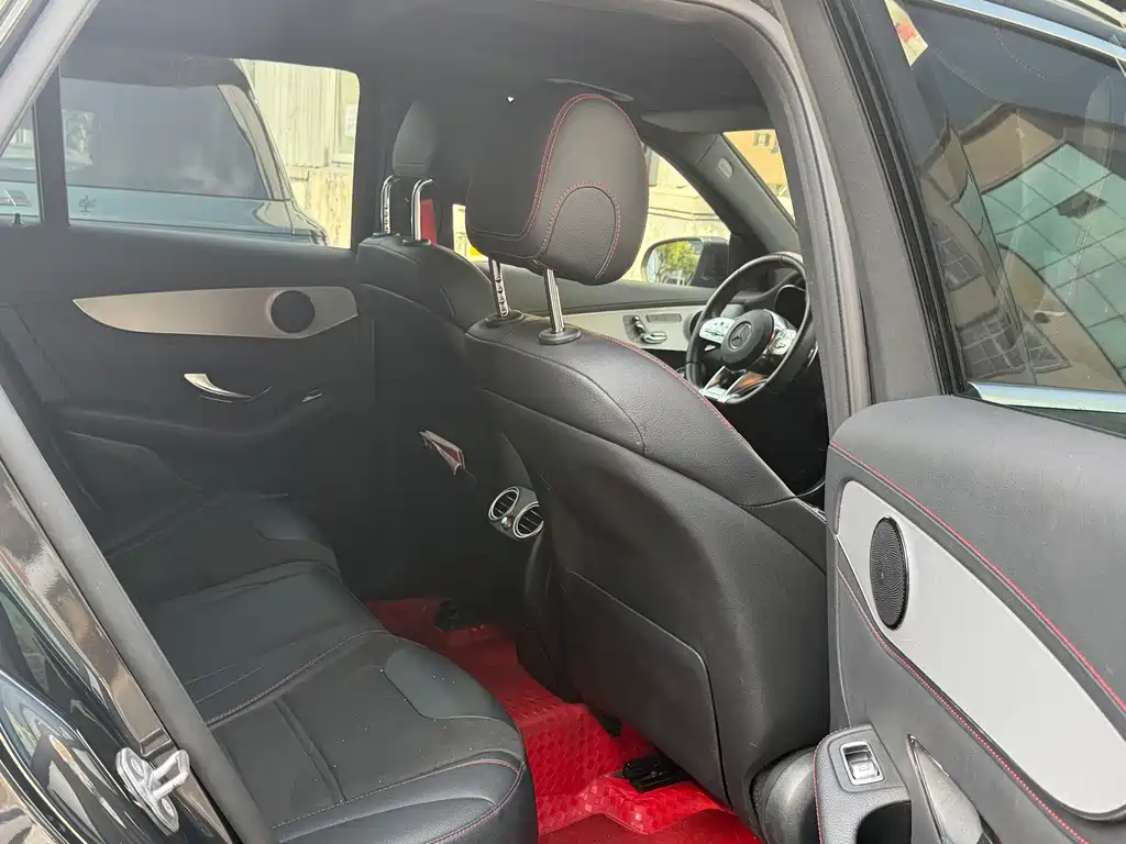 Mercedes-Benz GLC AMG — миниатюра 12
