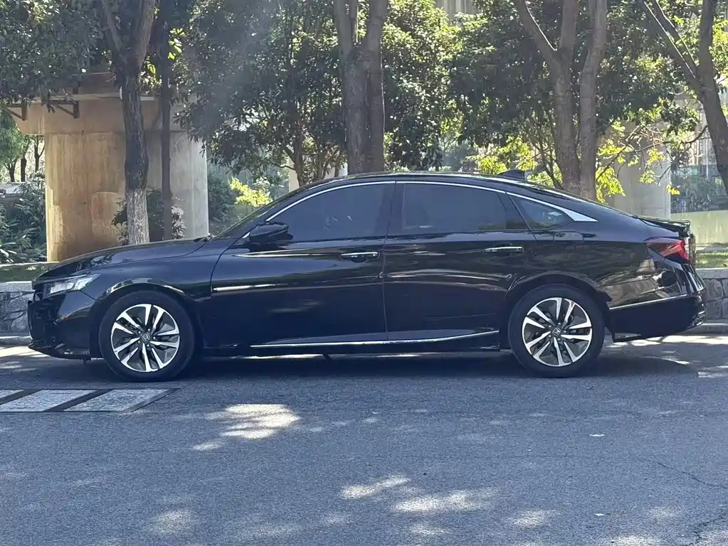 Honda Accord — миниатюра 4